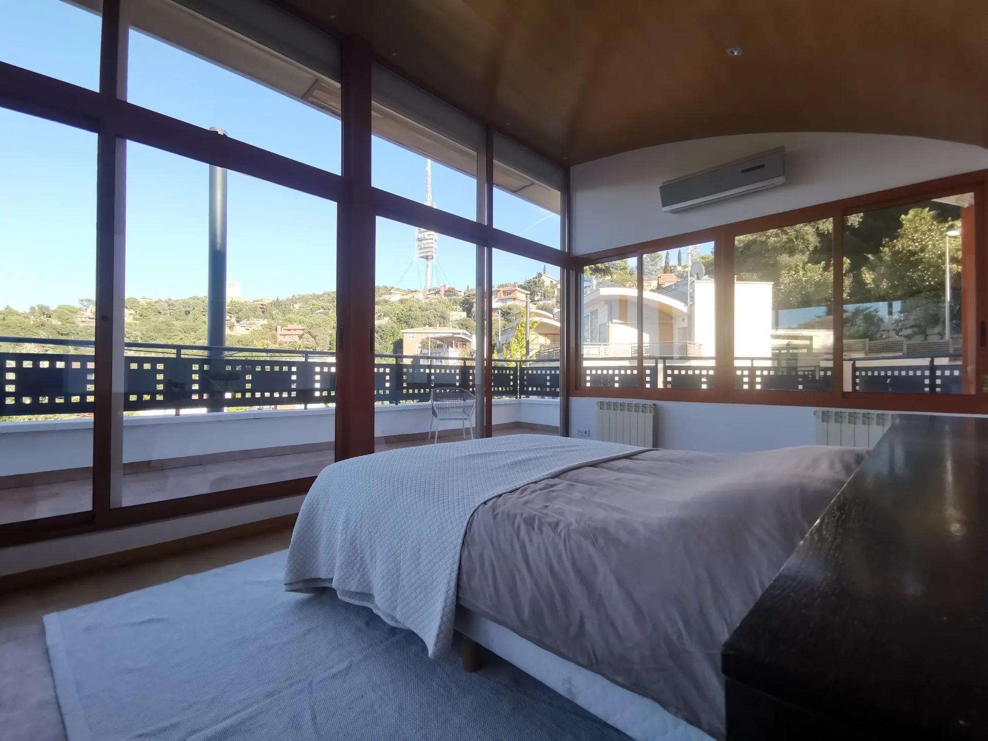 Dormitorio antes de la sesión profesional