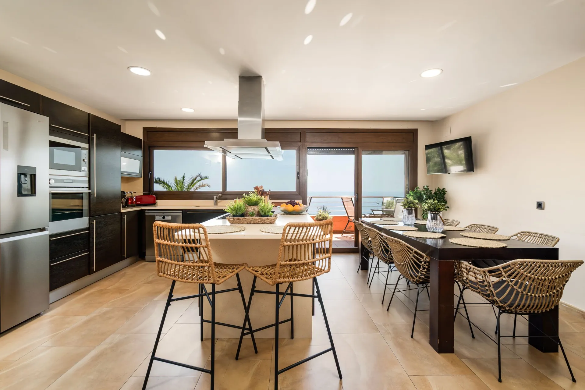 Cocina con vistas en el reportaje profesional